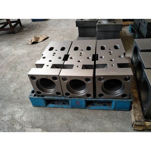 Excavator Backhoe Loader Hydraulic Breaker Parts Spares Rock Hammer Front Head