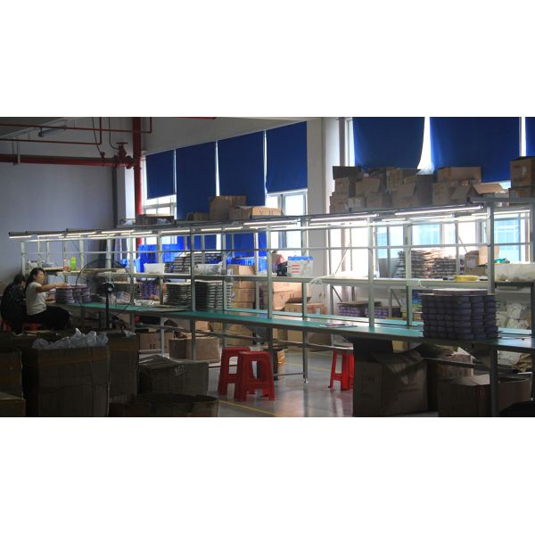 Affichage LCD Pompes mammaires rechargeables USB portables pour l'expression du lait et sans mains