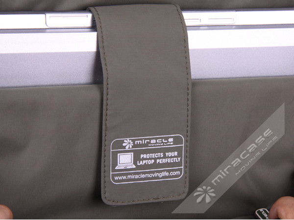 Functional Rolling Practical Nylon Mens Laptop Messenger Bag for 15.6” Laptop