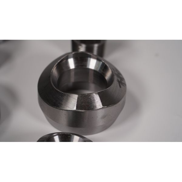 3000lb A105 Sw/NPT forjó el mercado roscado de acero inoxidable de la instalación de tuberías de la soldadura del zócalo