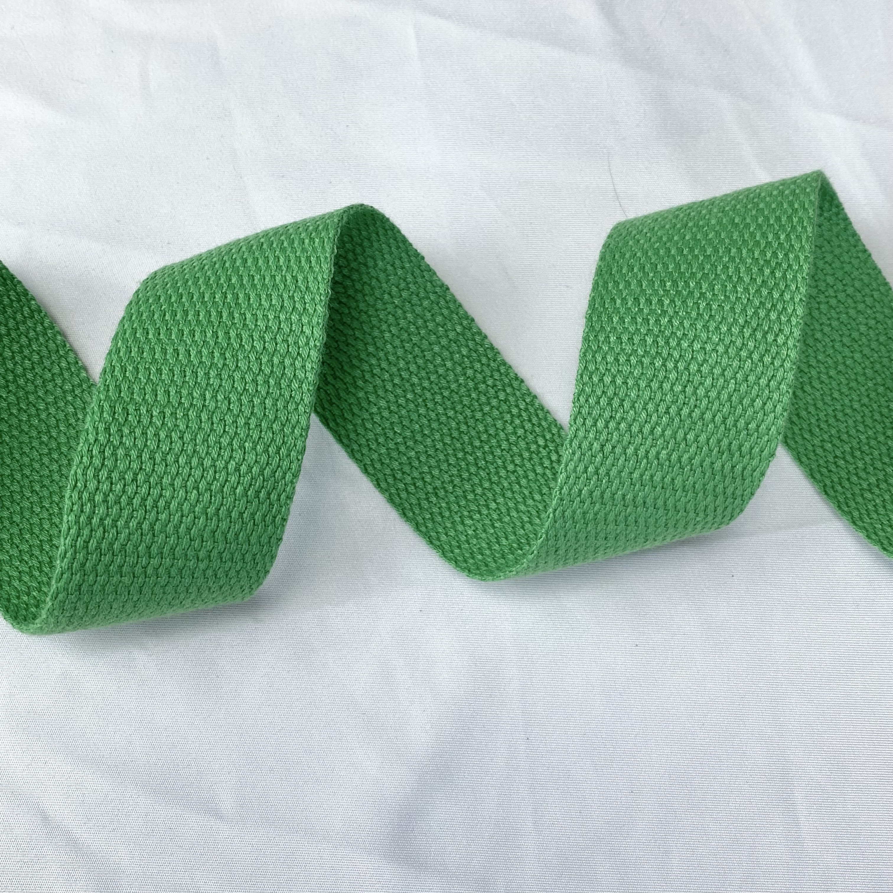 Soft bead Polyester-cotton webbing in a variety of colors Dupont Tote bag strap Textiles