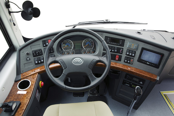 10.5m Yutong Executive Coach Buses ZK6107H GB3847-2005