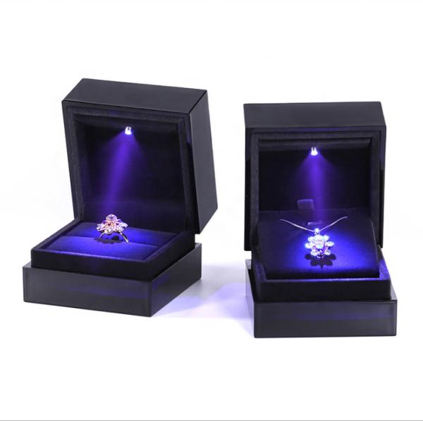 Custom Logo Printing Ring Gift Box , Personalized Paper Box For Ring Display