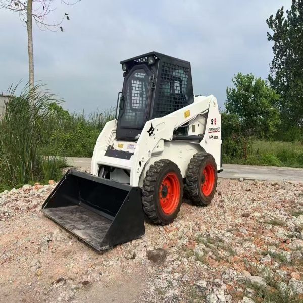Mini Bob S16 Used Skid Steer Loader Landscaping Equipment  36.4kw