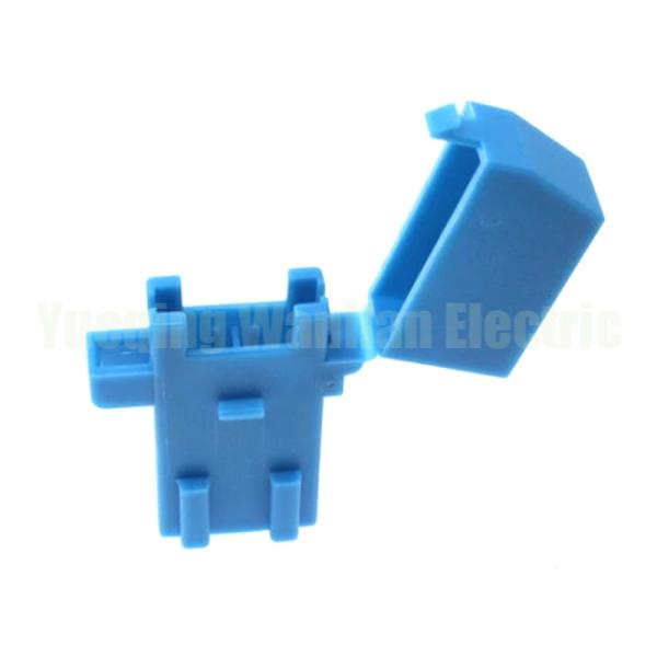 BX2017E Blue Middle Blade Fuse Holder AC Assembly Car Insurance Socket Jacket Fuse Box
