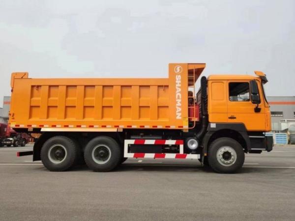 SHACMAN Single Sleeper Dump Truck F3000 6x4 400Hp EuroII Poderoso desempenho e capacidade de carga útil
