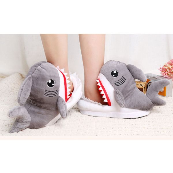 Y-Z Winter Cartoon Animal Soft Warm Fuzzy Shark Shoes Funny Fluffy House Indoor Floor slippers