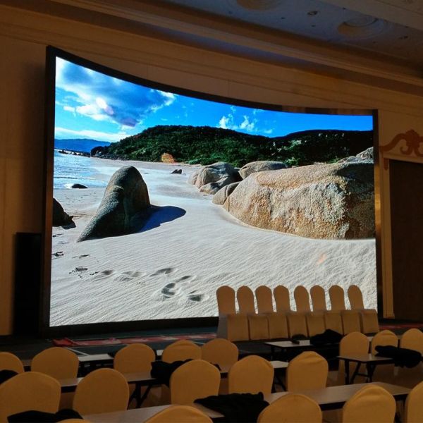 High Resolution P4.81 Curved LED Screen Outdoor Rental 360 Degree LED Display