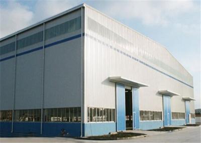 Grande garagem de aço da oficina da construção, construções de loja da reparação de automóveis do metal