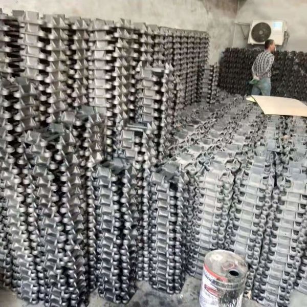 Q235 Steel Sand Castings Bracket Support For Semi Trailer Parts