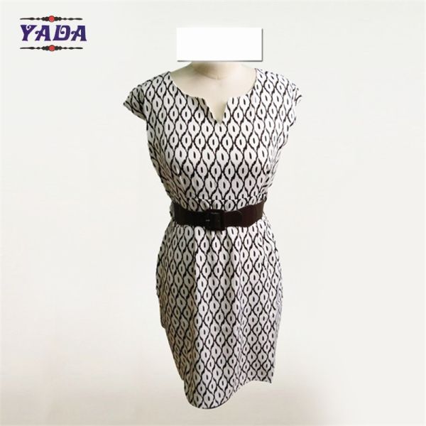 Modèle d'imprimerie africaine élégants styles femme OEM plus taille dirndl sexy dames robe en une pièce pour les femmes