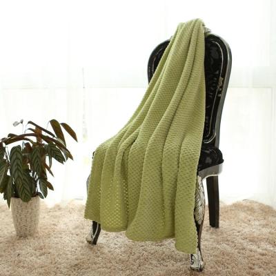 Solid Jacquard Dot Soft Flannel Blankets For Winter Bedsheet / Sofa Throws