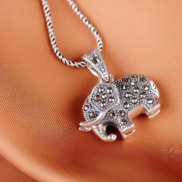 Thai 925 Silver Pave Marcasite Elephant  Pendant Necklace (N11062)