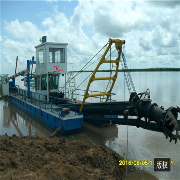 Portable 26 Inch 25m Lake Dredging Equipment Head Suction Dredger