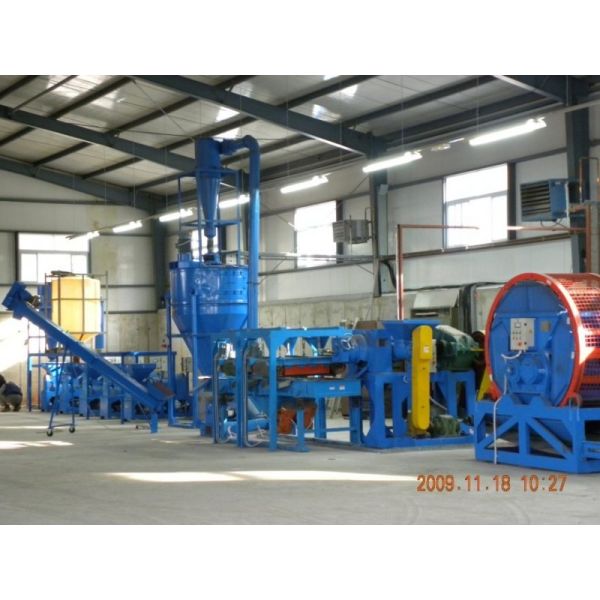 Tyre Shredder Machine with 800mm Tire Capacity for 50x50mm Rubber Block Output and Carbide Surfaced Tools