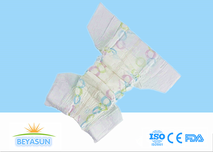 taille inodore hypoallergénique 3 de couche-culotte jetable du bébé 3-6kg