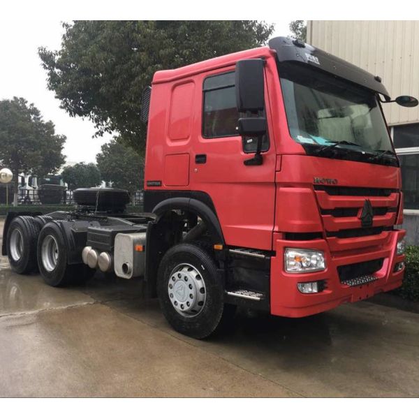 Used Heavy Duty 371HP 6X4 sinotruk Howo Tractor Head New truck tractors second hand cargo traktor Dump Truck