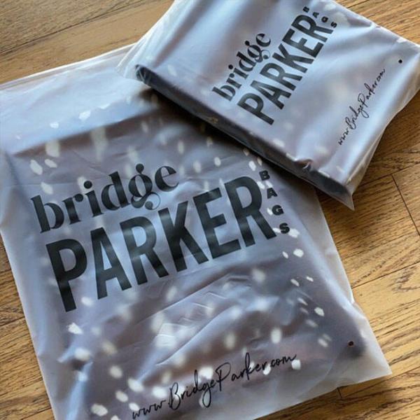 Wholesale Custom Printing Logo Plastic Zip Packaging Poly Bags Biodegradable Frosted Eva Zipper Bag Clothing Brand