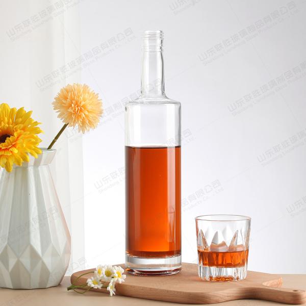 Glass Bottle for Fruit Juice Customized by Glass Bottle to Meet Your Specific Needs