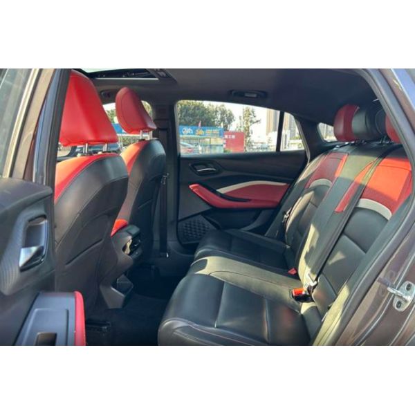 MG5 2021 Model Facelift 300TGI DCT Luxury Edition SAIC Group Compact Car Gasoline 1.5T 173HP L4