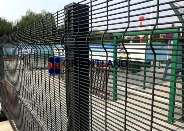 8 gauge Welded Wire Mesh Security Fencing 900-2500mm Height 3×0.5 Hole Size