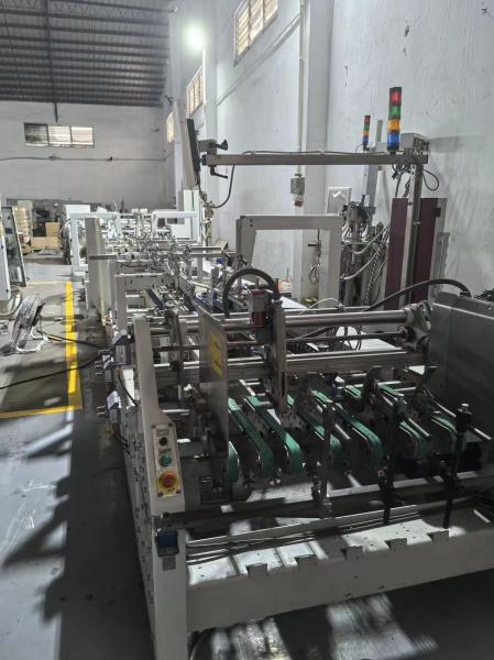 Máquina de Gluer do dobrador