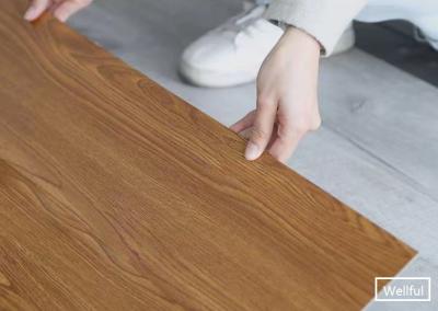 Oak Wood 2.0mm Anti Scratch Wood LVT Flooring Comfortable