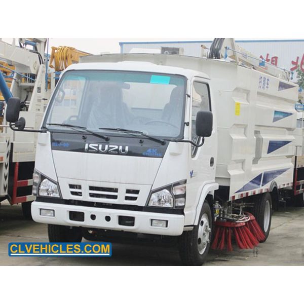 Light Duty ISUZU Road Sweeper Truck 130hp clw Street Cleaning Truck