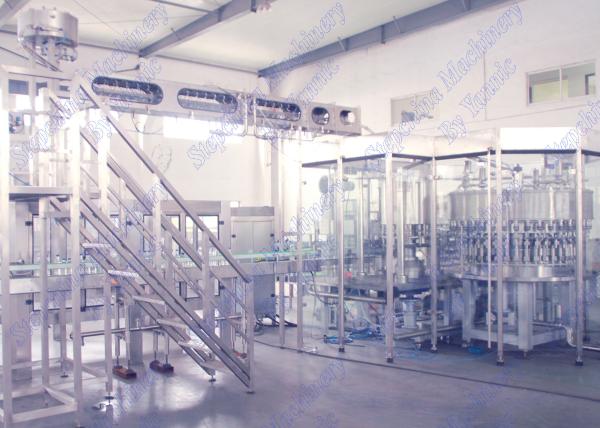 3 In 1 Plastic Water Bottle Filling Machine With Siemens Touch Screen Operation