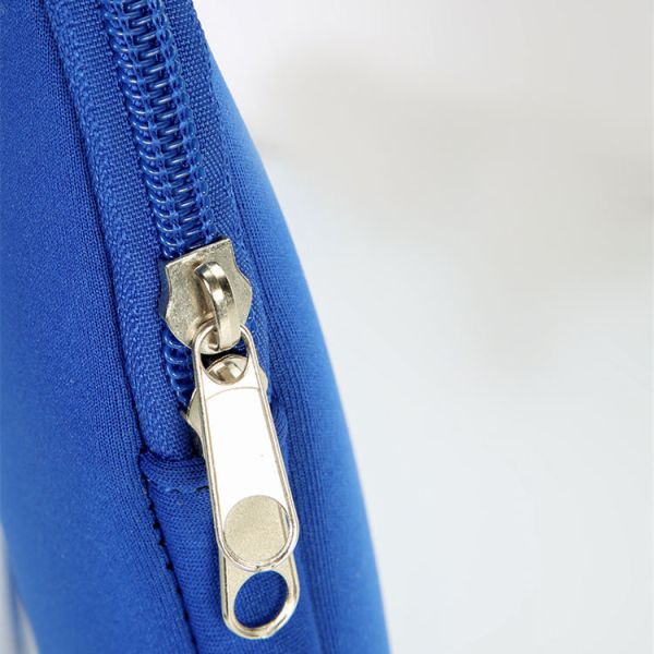 Customized Sky Blue Neoprene Laptop Bags for 12 13 15 inch Good Material from Chinese