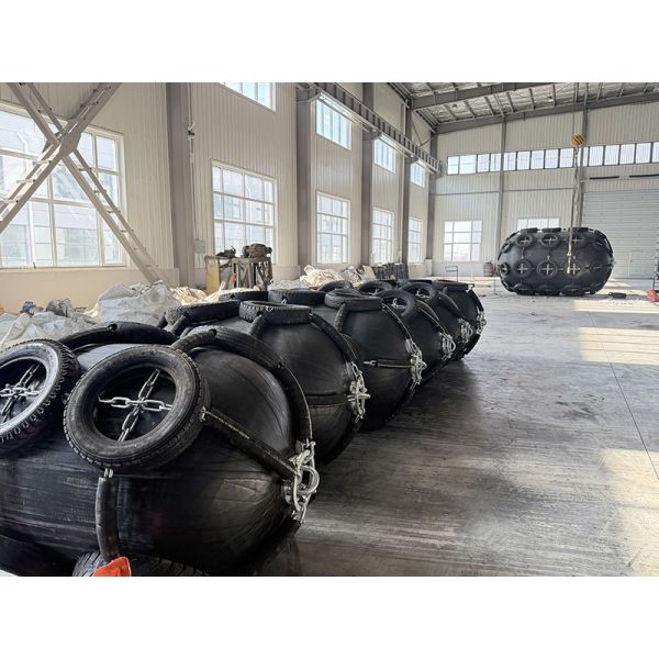 Inflatable Rubber Fender Strong Tear Resistance Rapid Air Filling Long Service Life