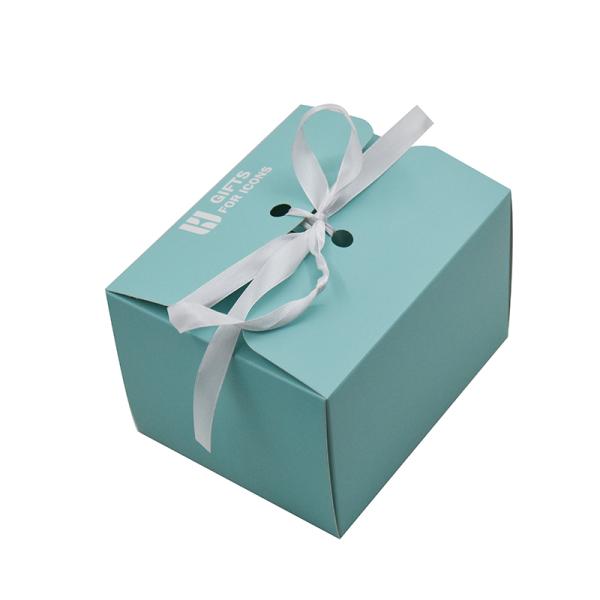 Rigid Cardboard Recyclable Gift Box Cosmetics Custom Luxury Clothes Packaging With Ribbon