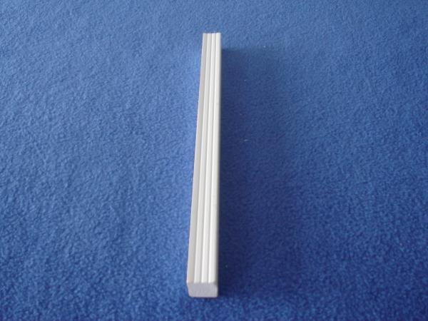 Light Weight Indoor Decoration PVC Trim Moulding 12 Foot Length Waterproof