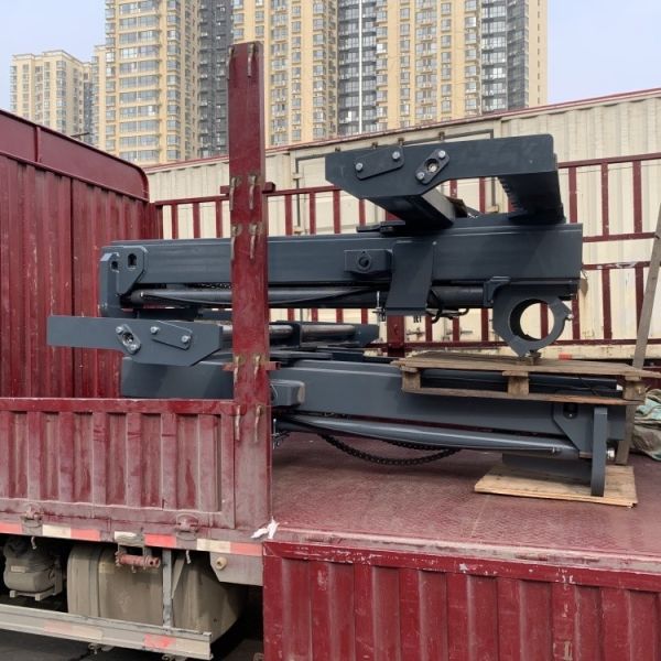 Steel Material Forklift Mast with 1000KG Weight Capacity and Long Working Life for CPCD50-70 Forklifts