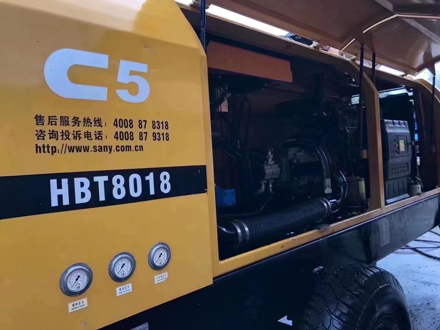 Shacman HBT8018 использовало смеситель конкретного насоса трейлера 186 KW с двигателем Deutz