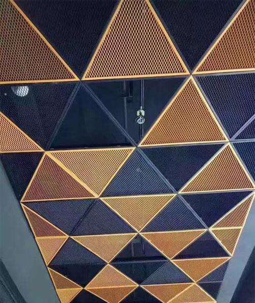 1mm Triangular Metal Ceiling Tiles Perforated Aluminium ISO9001
