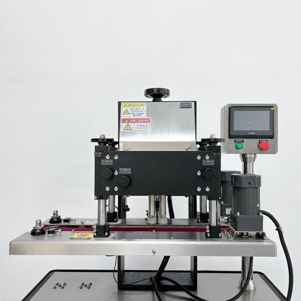 Electric Automatic Bottle Screw Capping Machine Four Wheels Filling Line