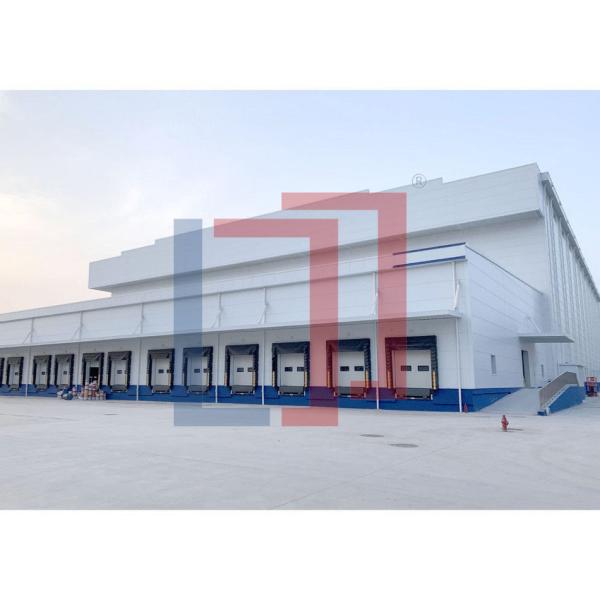 Ventilation Steel Structure Cow Shed , Durable Steel Livestock Shelter For Dairy Farm
