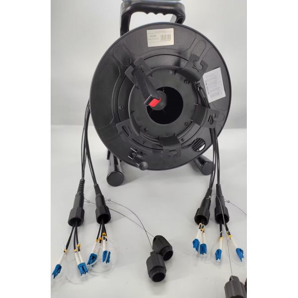 OEM Retractable Tactical Fiber Optic Cable 100m 200m 500m Armored Patch Cord