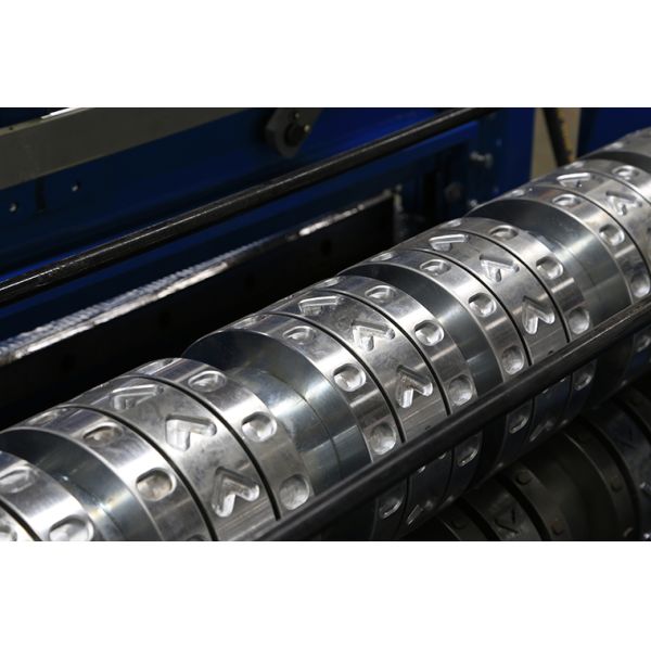 Толщина пол рамы корпуса 400H 0,8 до 1.5mm украшая крен формируя машину