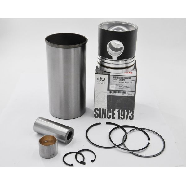 Fatigue Resistance Volvo Piston Rings Set D7D Overhaul Kit Engine Rebuild Kits