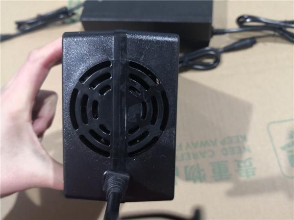 Good quality high quality 24v 6s 25.2v 10a electric battery charger