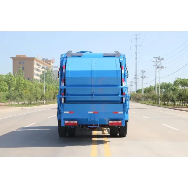 Dongfeng 4X2 Compressed Garbage Truck Diesel Waste Management Truck