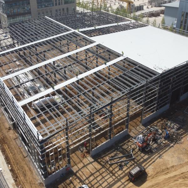 Q355B サンドウィッチパネル付きの鋼鉄構造の建築
