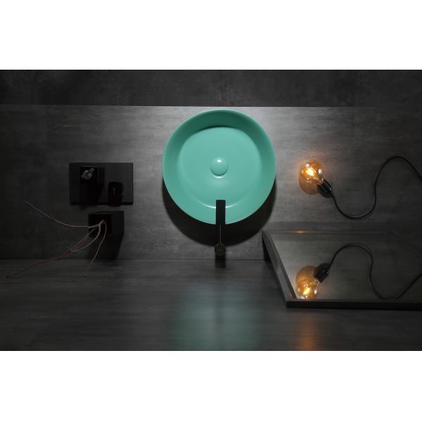 L'art en céramique 9L au-dessus du contre- évier Mutil colorent les bassins