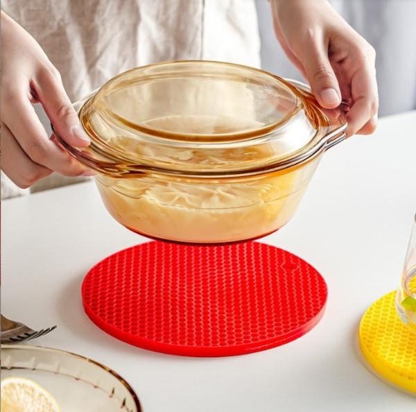 Silicone Drink Coaster Non-slip Pot Holder Table Placemat for Kitchen Accessories