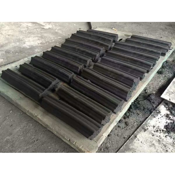 700 KG Solid Wood Coconut Shell Charcoal Briquette Rod Making Machine and Affordable