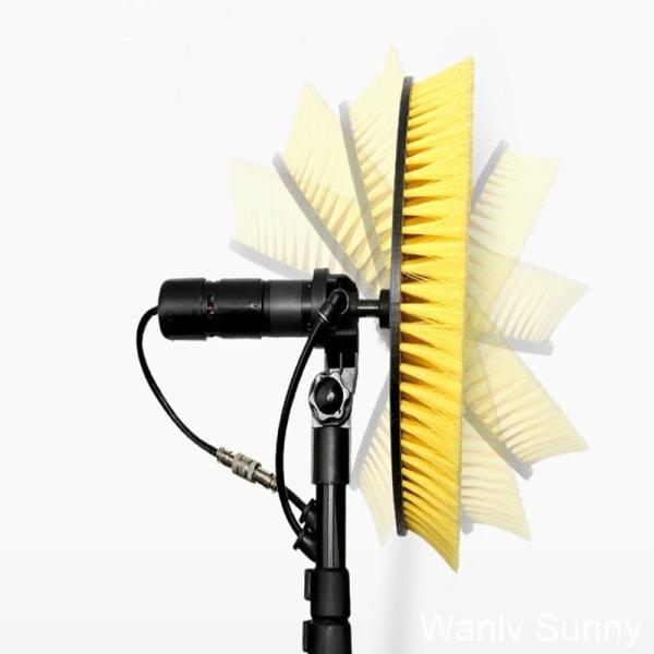 WLS-3-1-7WL Affordable Solar Panel Cleaning Brush with 7.5 M Handle and Brush-Less Motor