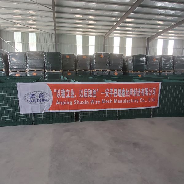 1 * 1* 5 M / 5 Cells Hesco Flood Barriers Sand Color Galvanized Retractable Safety Mil 3 Geotextile Fabric for Defense Barrier Lining