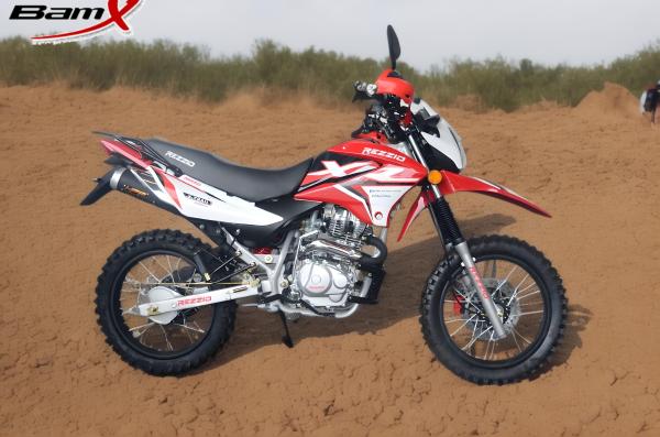 do amortecedor duplo elétrico da bicicleta do esporte de 200cc 2.5l os dentes profundos viajam de automóvel